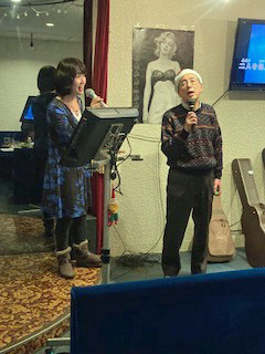 平野さんと塙宏美さんの熱唱